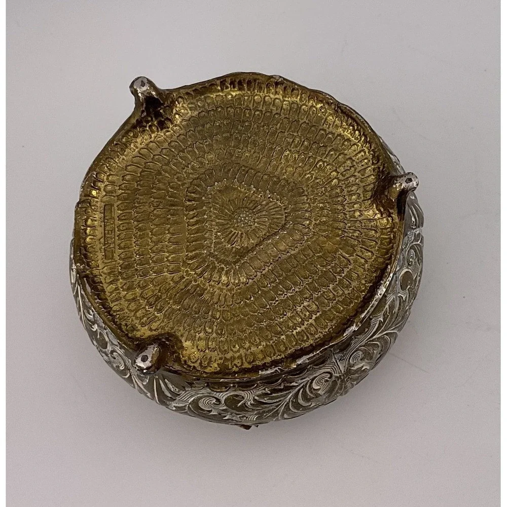 N/A decorative round